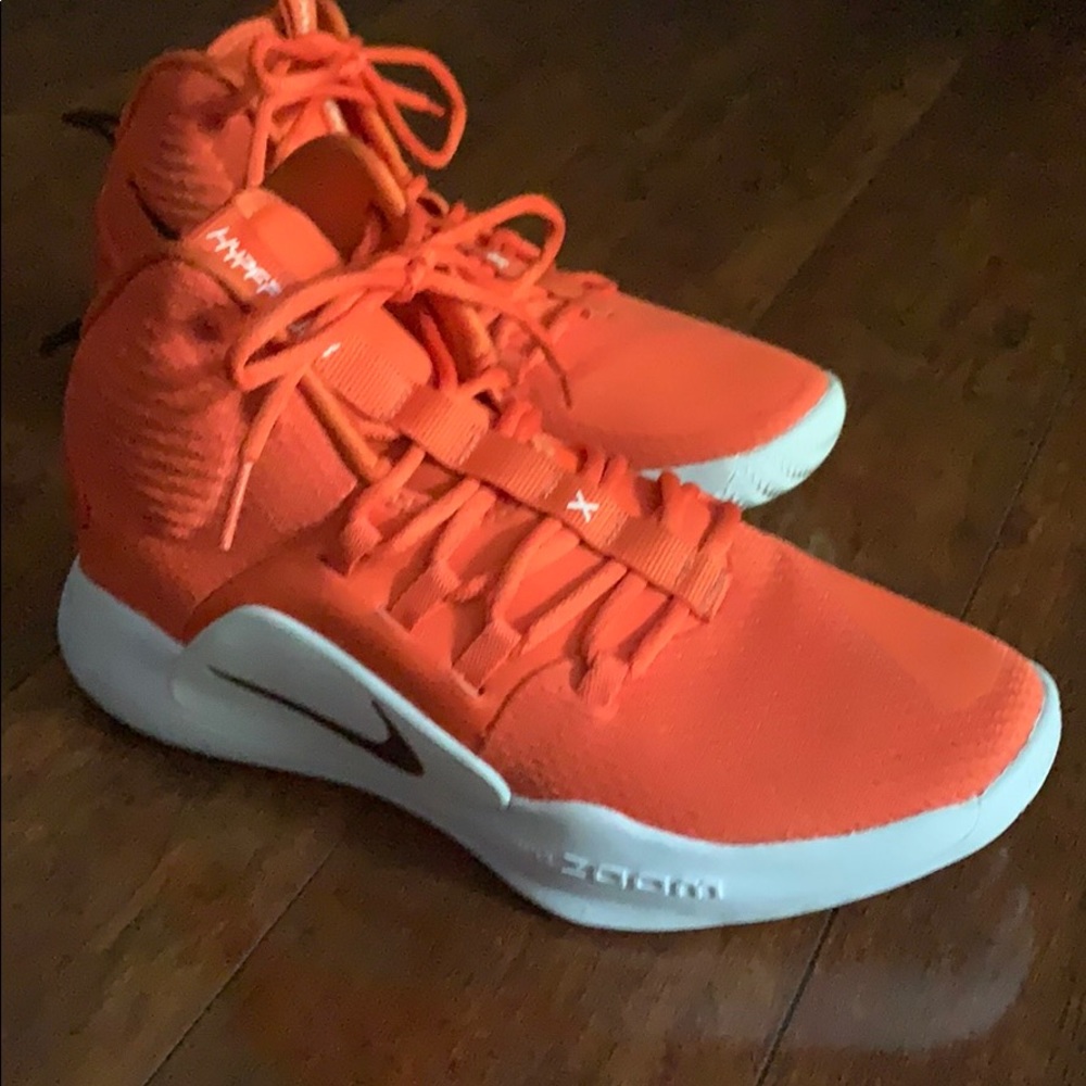basketball shoes